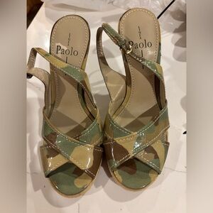 Paolo Women's Green and Brown Army Camouflage heels Nordstrom-Worn 2 times. 🌟